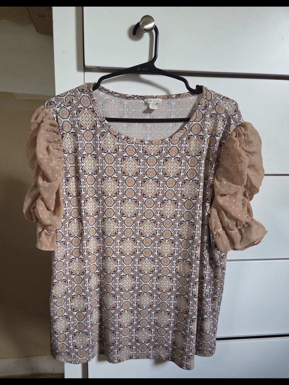 Cato Beige Printed Puff-Sleeve Top